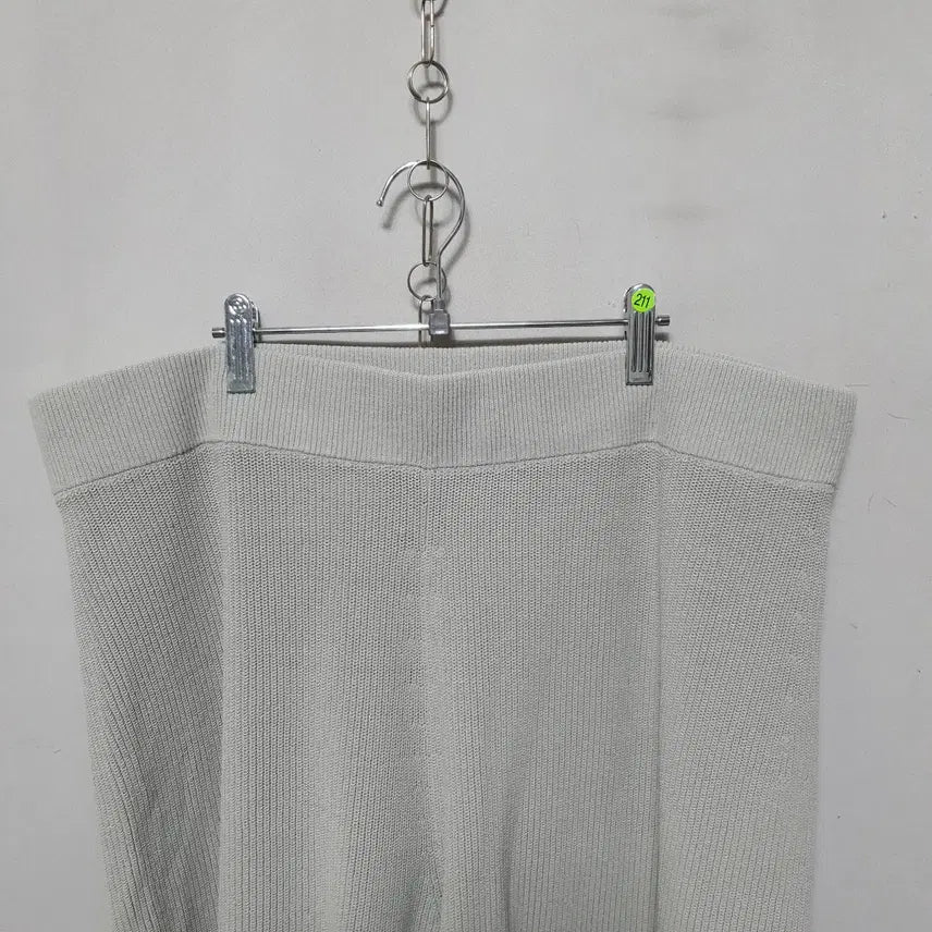 [BUNJANG] COS Knit Shorts / Q211 코스(COS) 니트 반바지