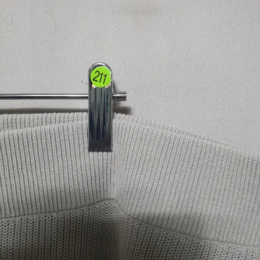 [BUNJANG] COS Knit Shorts / Q211 코스(COS) 니트 반바지