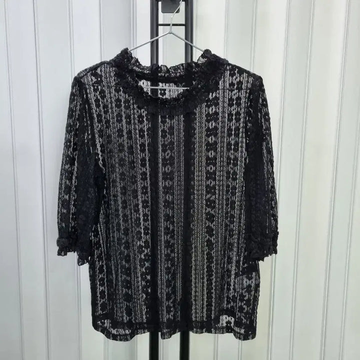 [BUNJANG] Black Lace Blouse 5-Button Sleeve / 블랙 레이스 블라우스 5부