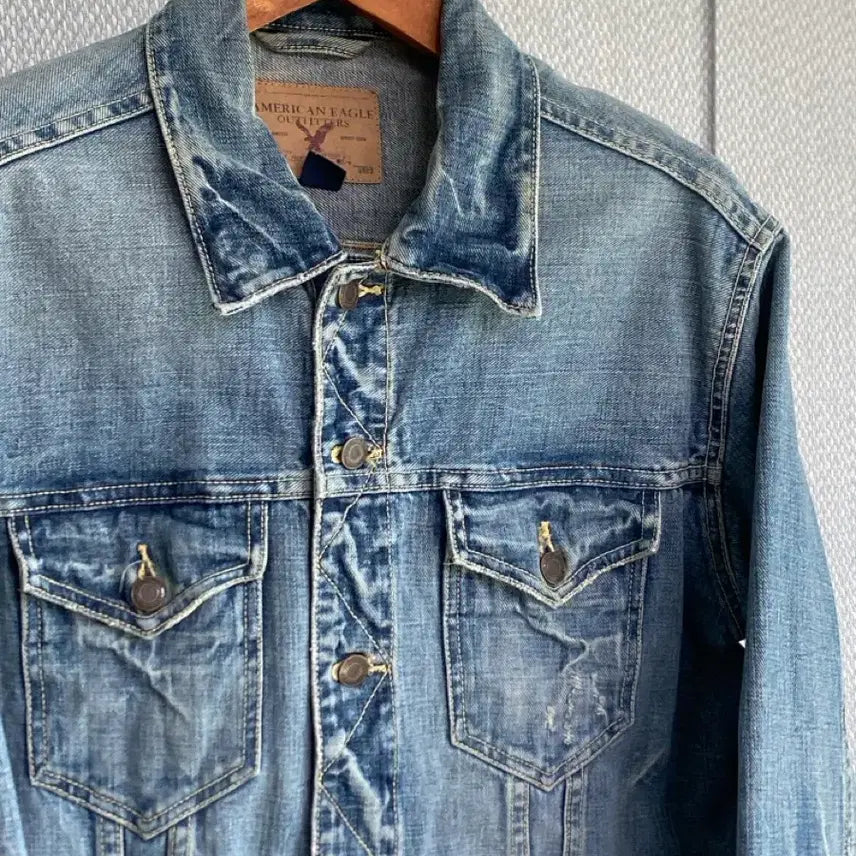 [BUNJANG] American Eagle Denim Jacket Light Wash / [아메리칸이글] 정품 청자켓, 연청 100