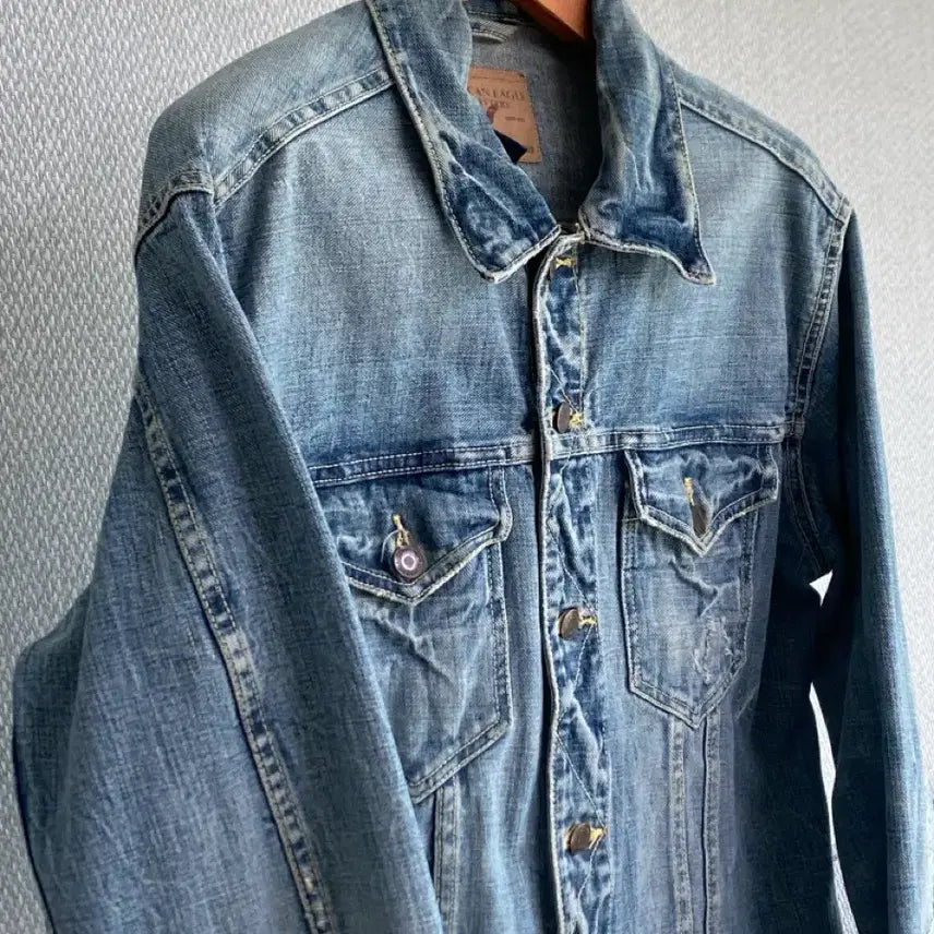 [BUNJANG] American Eagle Denim Jacket Light Wash / [아메리칸이글] 정품 청자켓, 연청 100