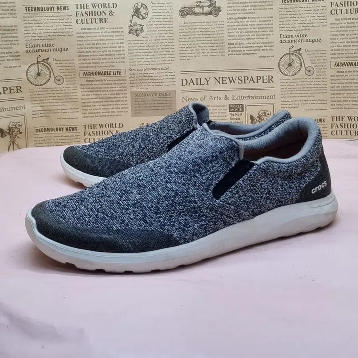[BUNJANG] Crocs Kinesiology Static Slip-on Shoes / 크록스 킨세일 스테틱 슬립온 M9 270