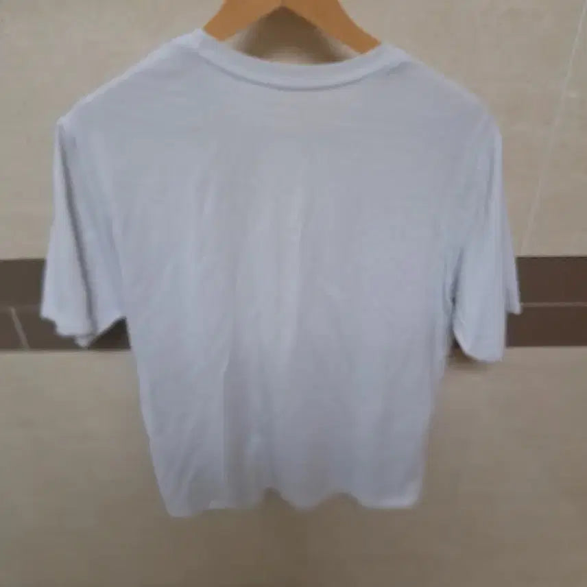 [BUNJANG] Patagonia Regular Fit T-Shirt - White, Size M / 