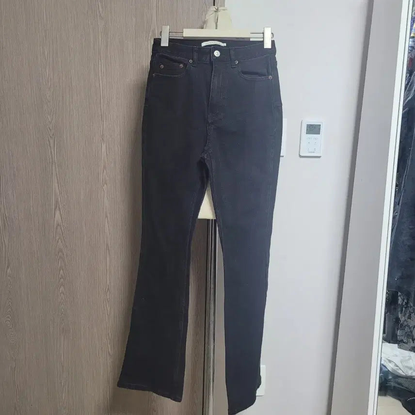[BUNJANG] InstantFunk Black Bootcut Jeans / 인스턴트펑크 블랙 부츠컷 청바지