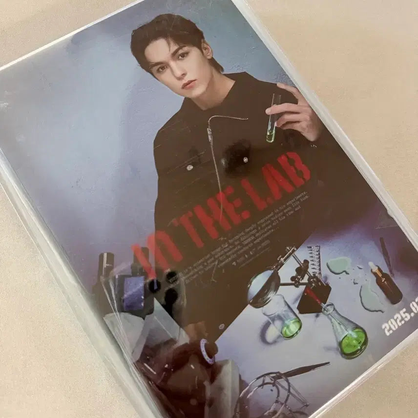[BUNJANG] SEVENTEEN Vernon The Lab Photobook / 세븐틴 버논VERNON The Lab 포토북