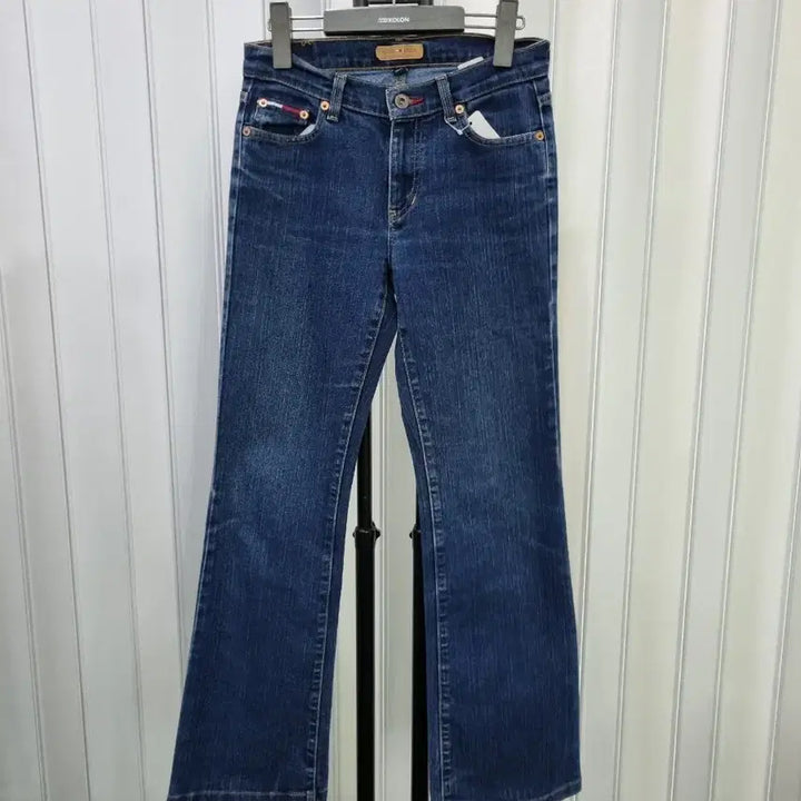 [BUNJANG] Tommy Hilfiger Denim Bootcut Jeans / 타미힐피거 데님 부츠컷 청바지