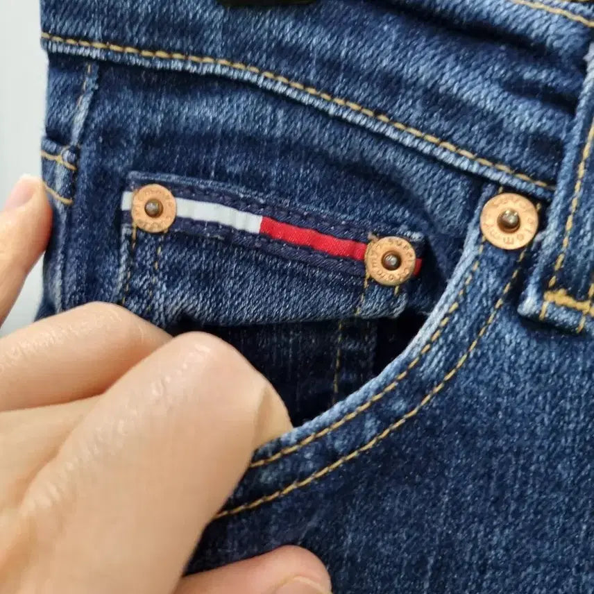 [BUNJANG] Tommy Hilfiger Denim Bootcut Jeans / 타미힐피거 데님 부츠컷 청바지