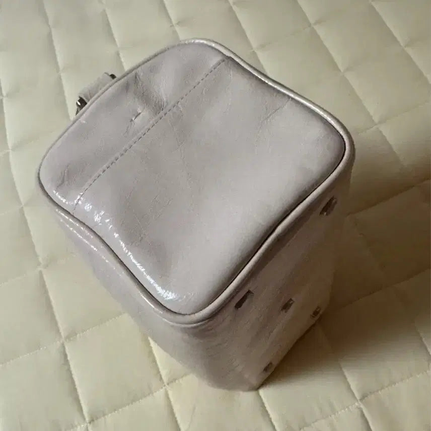 [BUNJANG] minitmute Brett Bag Ivory / 미닛뮤트 브렛백(더스트백없음)