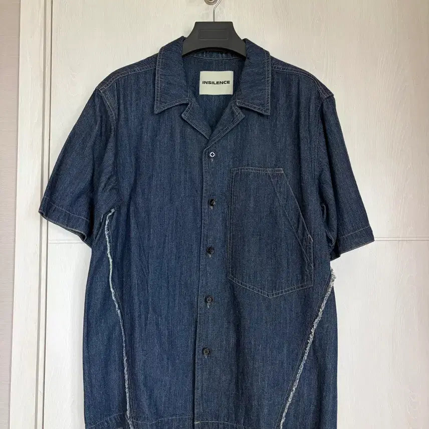 [BUNJANG] INSILENCE Cut-off Denim Shirt / 인사일런스 컷오프 데님 셔츠