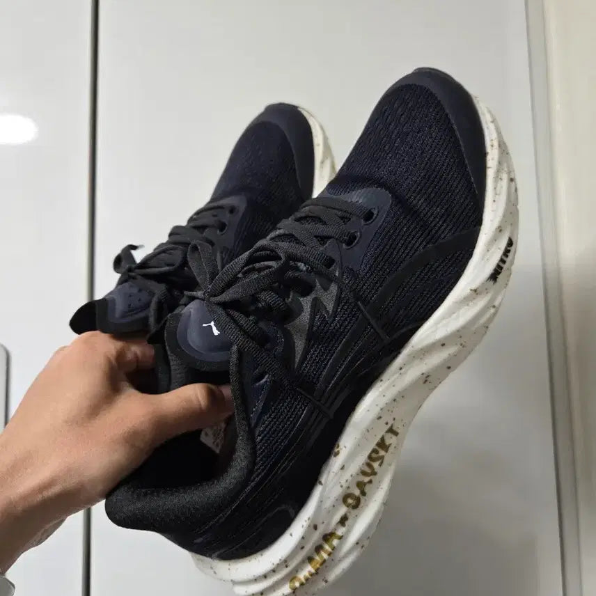 [BUNJANG] Puma Velocity Nitro 4 Seisky Running Shoes (260mm) / 푸마 벨로시티 나이트로4 세이스카이 260
