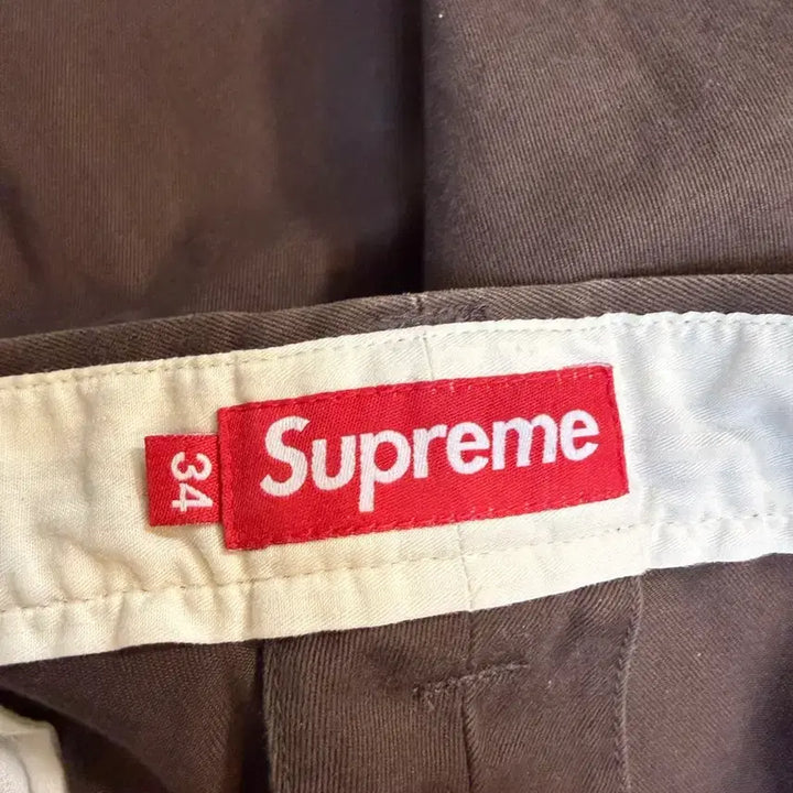 [BUNJANG] Supreme Arch Logo Cotton Pants Dark Brown / 슈프림 아치로고 코튼팬츠 다크브라운 색상