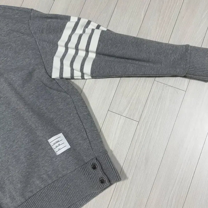[BUNJANG] Thom Browne Crewneck Sweatshirt / 톰브라운 맨투맨
