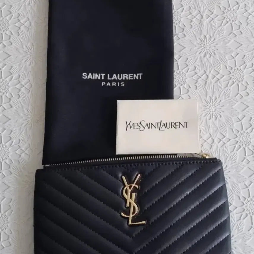 [BUNJANG] Saint Laurent Bill Pouch Mini Wallet / 입생로랑 빌파우치 클러치 미니 지갑 지퍼 장지갑