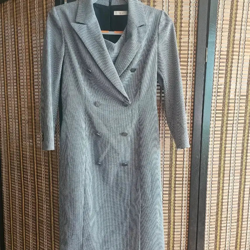 [SOLD OUT] JJ지고트 체크 패턴 더블 버튼 롱 원피스