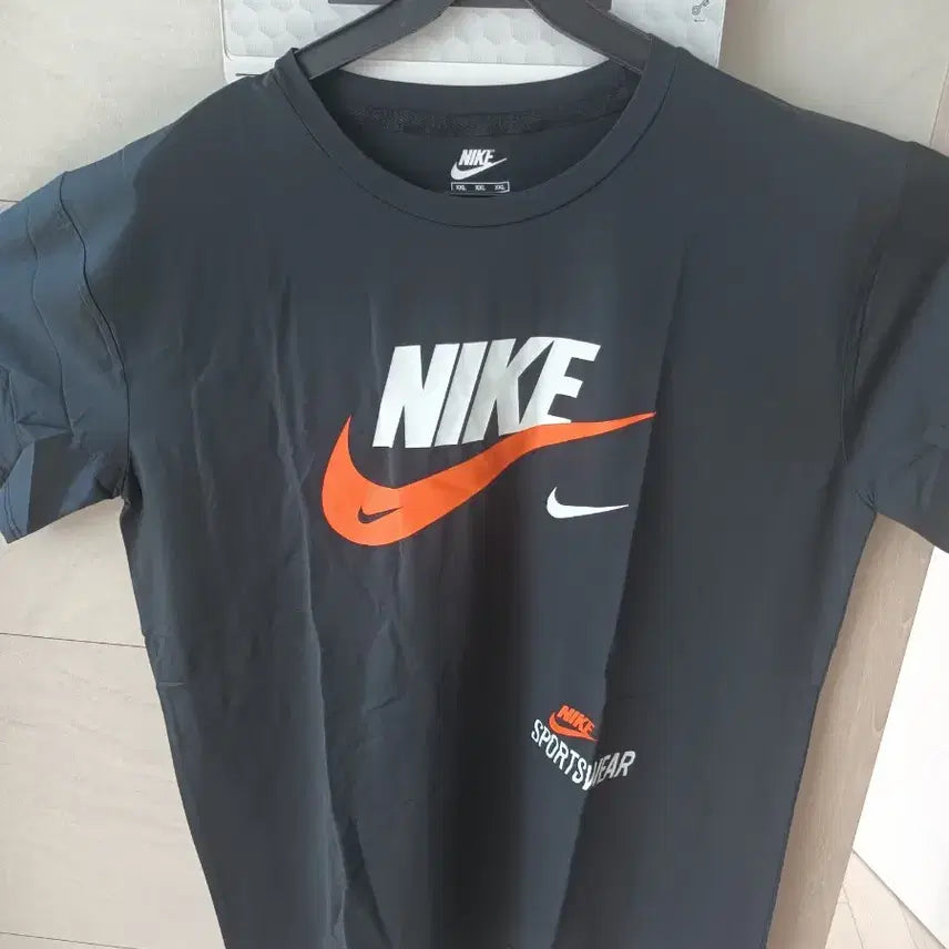 [BUNJANG] Nike Swoosh Cooling T-Shirt Black XXL / 나이키 스우시 냉감 반팔 티셔츠 블랙 XXL 새상품