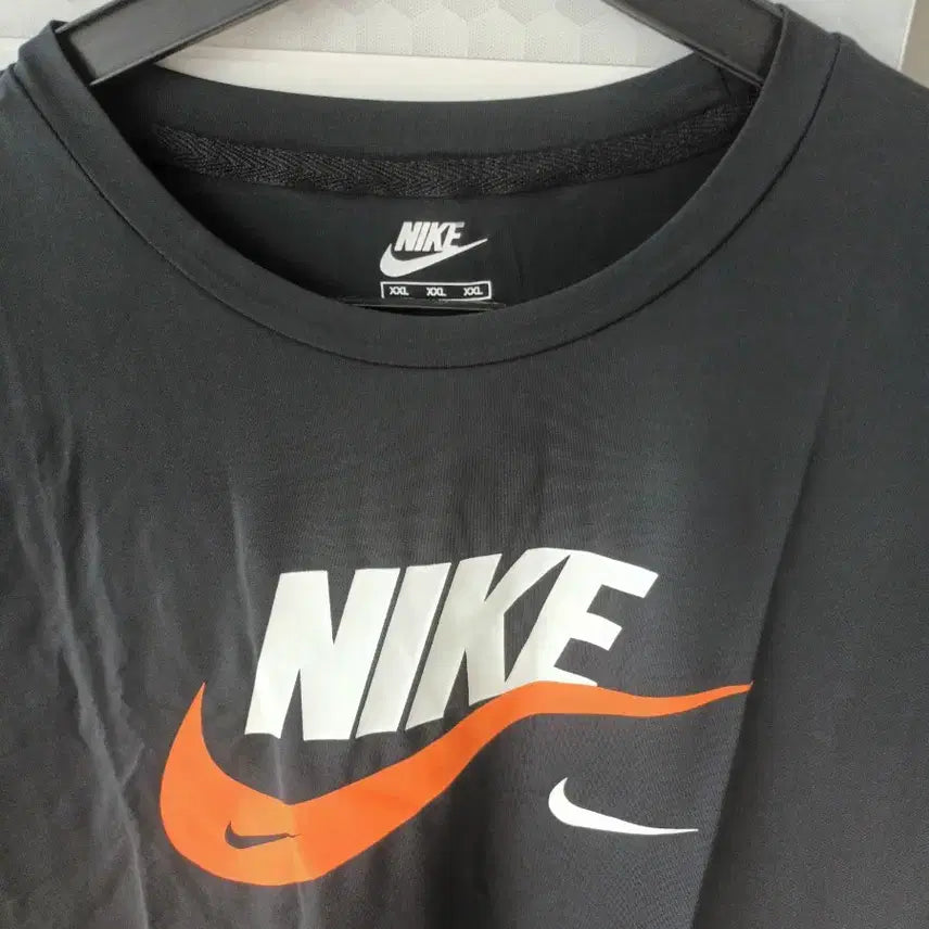 [BUNJANG] Nike Swoosh Cooling T-Shirt Black XXL / 나이키 스우시 냉감 반팔 티셔츠 블랙 XXL 새상품