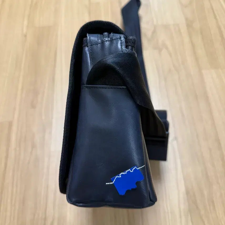 [BUNJANG] Ader Error Trace Admore Crossbody Bag Black / 아더에러 트레이스 애드모어 크로스백 블랙