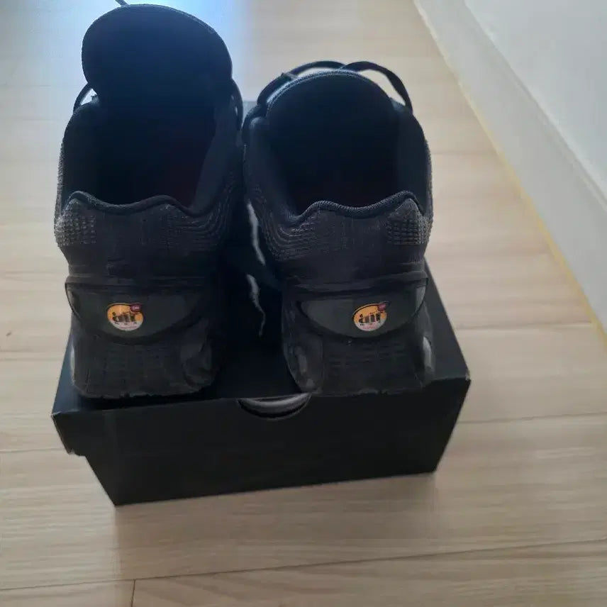 [BUNJANG] Nike Air Max DN Supreme 270 Shoes / 나이키 맥스 DN 슈프림 270