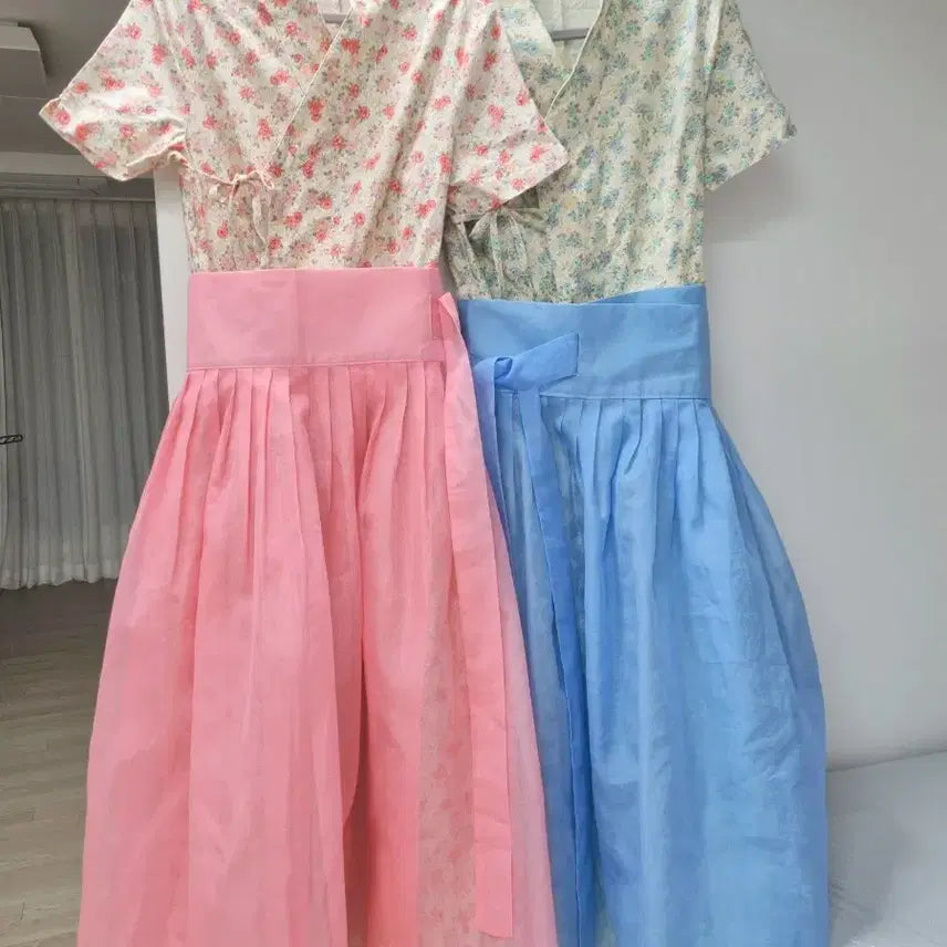 [BUNJANG] Gyosin Modern Hanbok Cheolik One-Piece Dress / 교신 생활한복 개량한복 (하객룩 피로연 상견례 예복 철릭 원피스