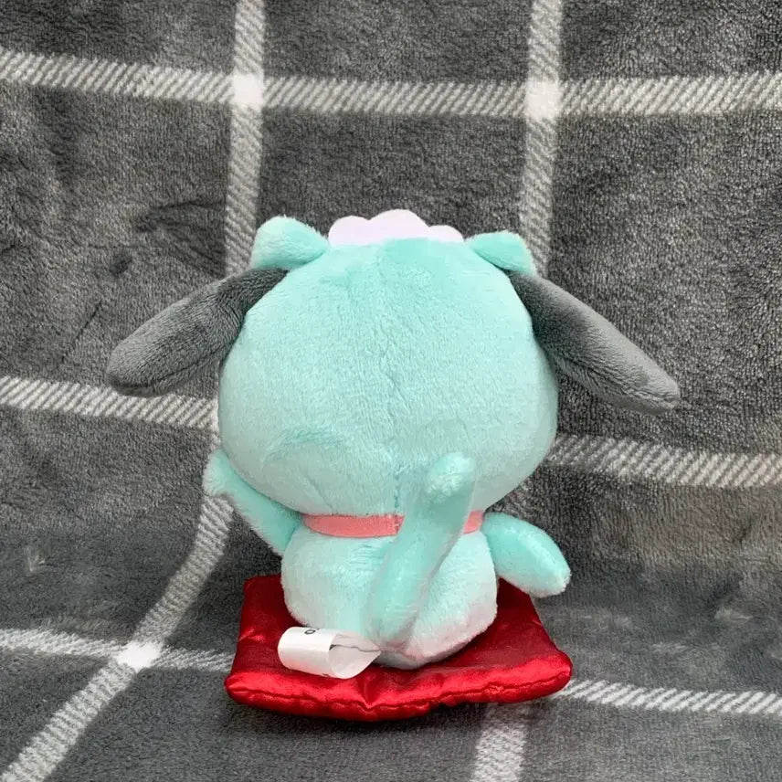 [BUNJANG] Sanrio Pochacco 2021 Lucky Cat Mascot / 산리오 포차코 2021 복 고양이 마네키 네코 마스코트