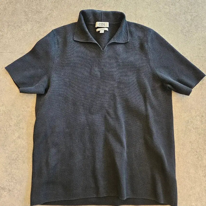 [BUNJANG] COS Structure Knit Polo Shirt / COS 코스 스트럭처 니트 폴로 셔츠