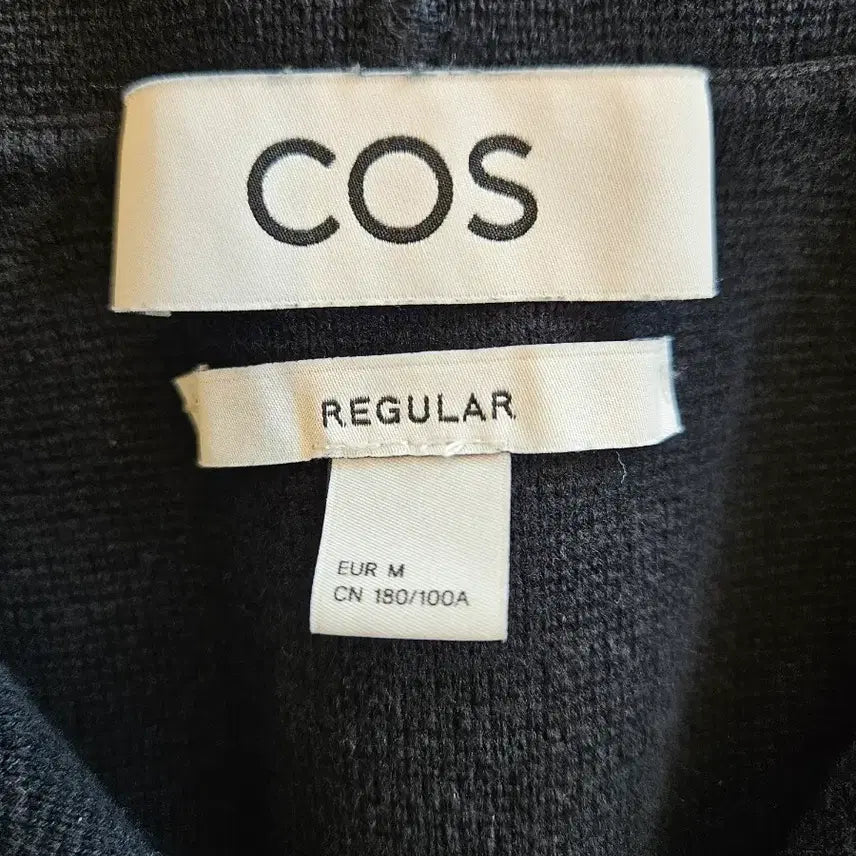 [BUNJANG] COS Structure Knit Polo Shirt / COS 코스 스트럭처 니트 폴로 셔츠