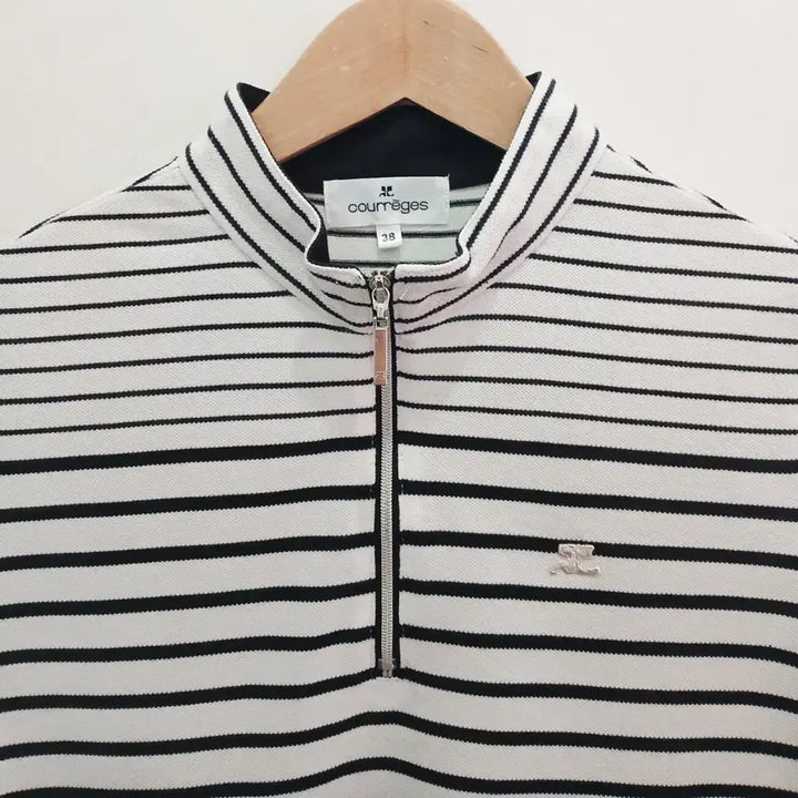 [BUNJANG] Courrèges Striped Half-Zip 3/4 Sleeve T-Shirt / 꾸레쥬 반집업 스트라이프 7부 티셔츠