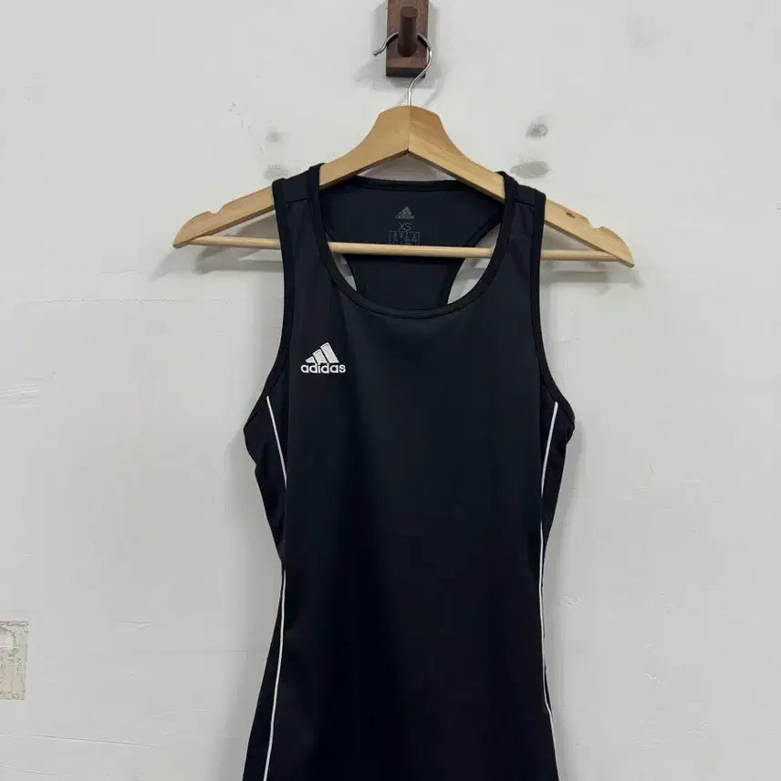 [BUNJANG] Adidas Core 18 Tank Top / (Xs)아디다스 코어18 탑 나시