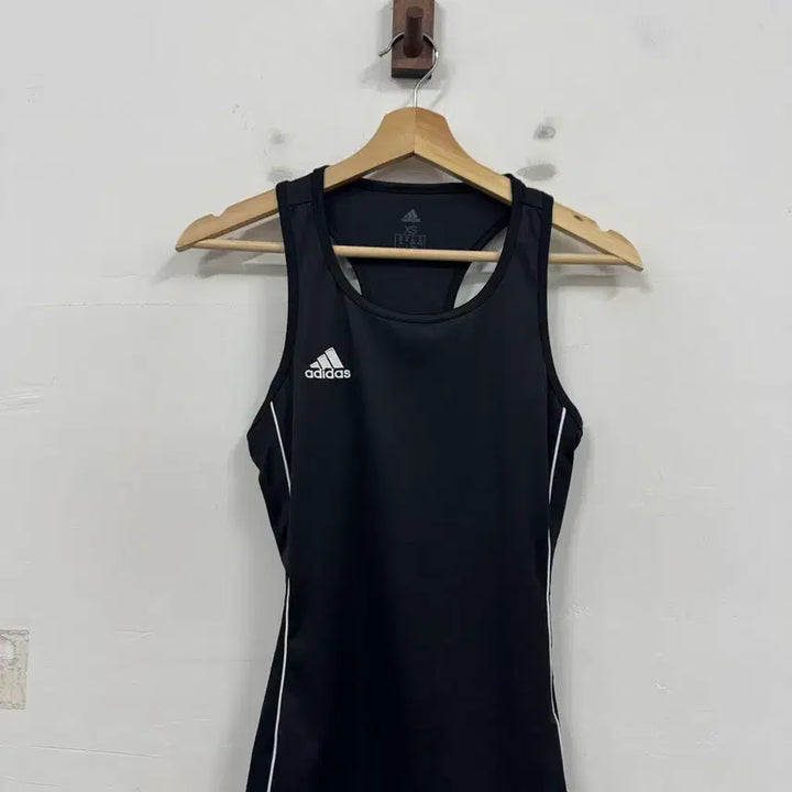 [BUNJANG] Adidas Core 18 Tank Top / (Xs)아디다스 코어18 탑 나시