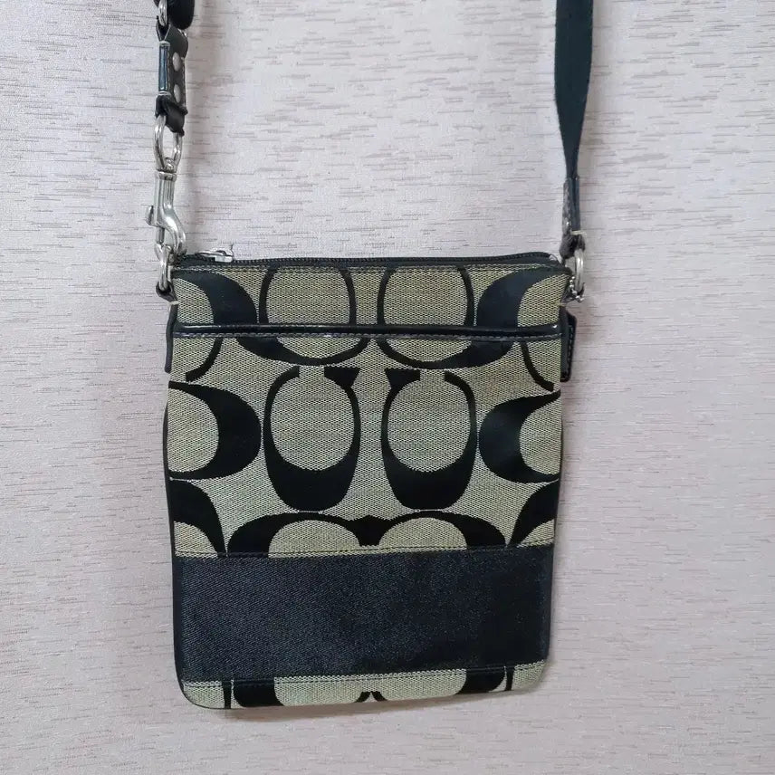 [BUNJANG] Crossbody Bag / B5-6/크로스백
