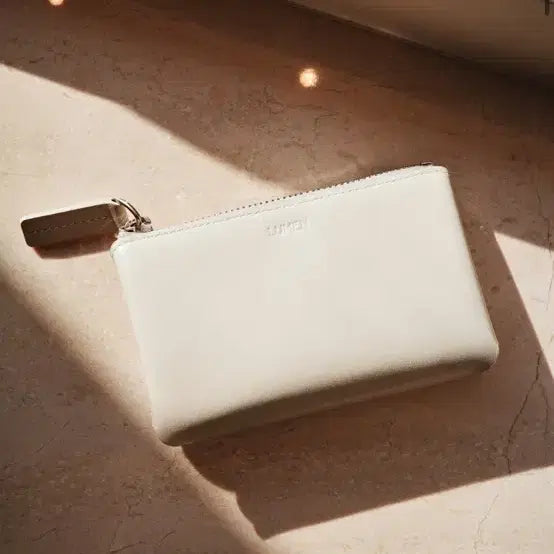 [BUNJANG] Atelier de Lumen Pillow Card Wallet White / 아뜰리에드루멘 필로우 카드지갑 pillow card wallet 화이트