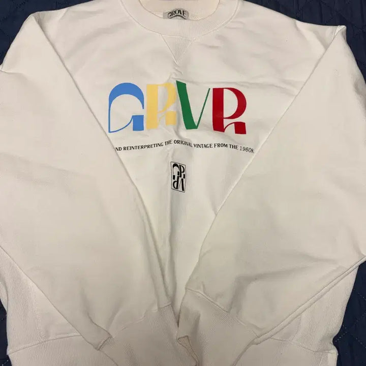 [BUNJANG] Grove 22SS Sweatshirt &amp; Jogger Set - White / Grove 그로브 22ss 맨투맨/조거 셋업 급처!!!! (정가 20이상