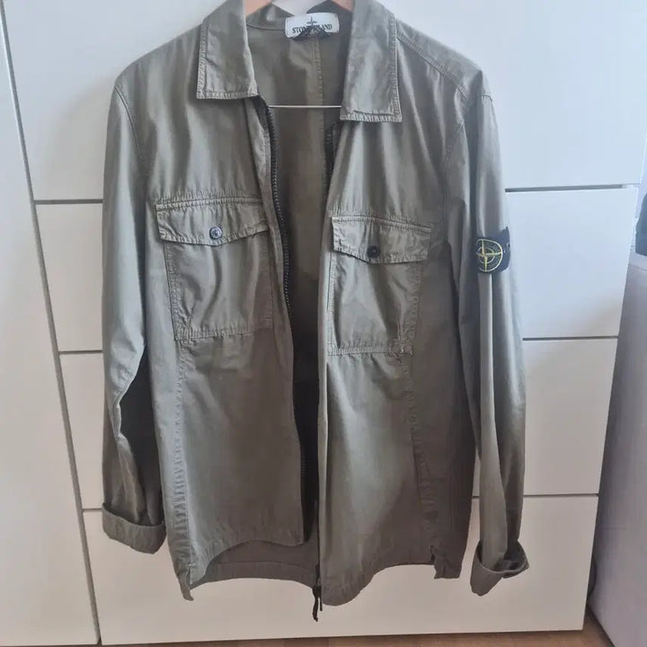 [BUNJANG] Stone Island Khaki Shirt Jacket / 스톤아일랜드 카키색 남방 자켓