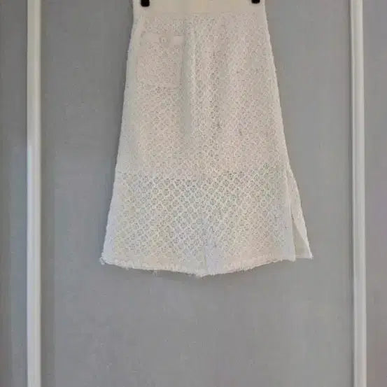 [BUNJANG] MAINE Crocheted Beads Oatmeal Sweater Size 55 / 마인 _ [size: 55]  완판 크로셰 비즈 오트밀