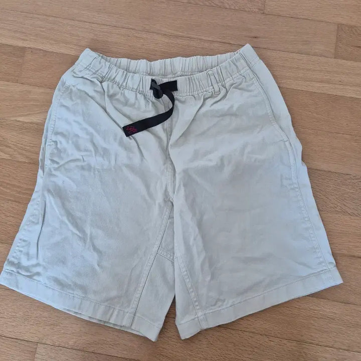[BUNJANG] Gramicci Cream Shorts M / 그라미치 반바지 크림 m