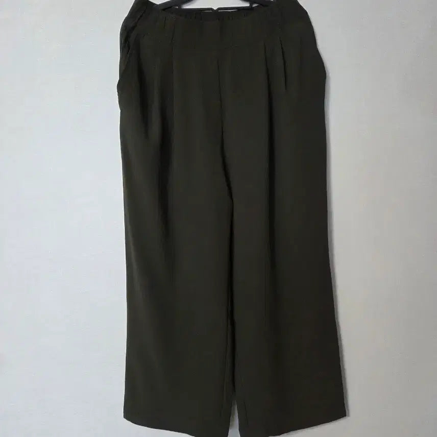 [BUNJANG] Dark Khaki Wide Leg Pants with Elastic Waistband / 허리밴딩 와이드바지 77