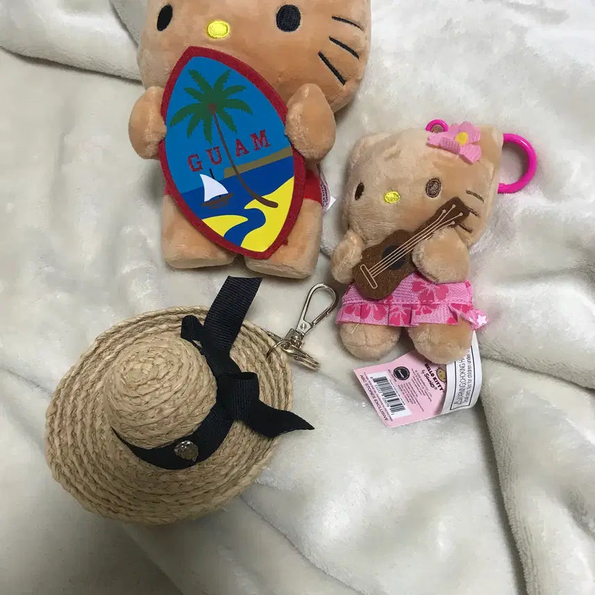 [BUNJANG] Tanning Kitty Doll &amp; Helen Kaminski Raffia Hat Keyring Set / 태닝키티와 헬렌카민스키모자 고리