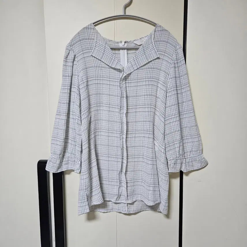 [BUNJANG] ENC Check Shirring Frill Summer Blouse / ENC 잔체크 셔링 프릴 여름 블라우스