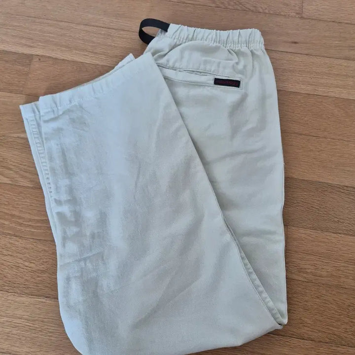 [SOLD OUT] 그라미치 크림색 면바지 m