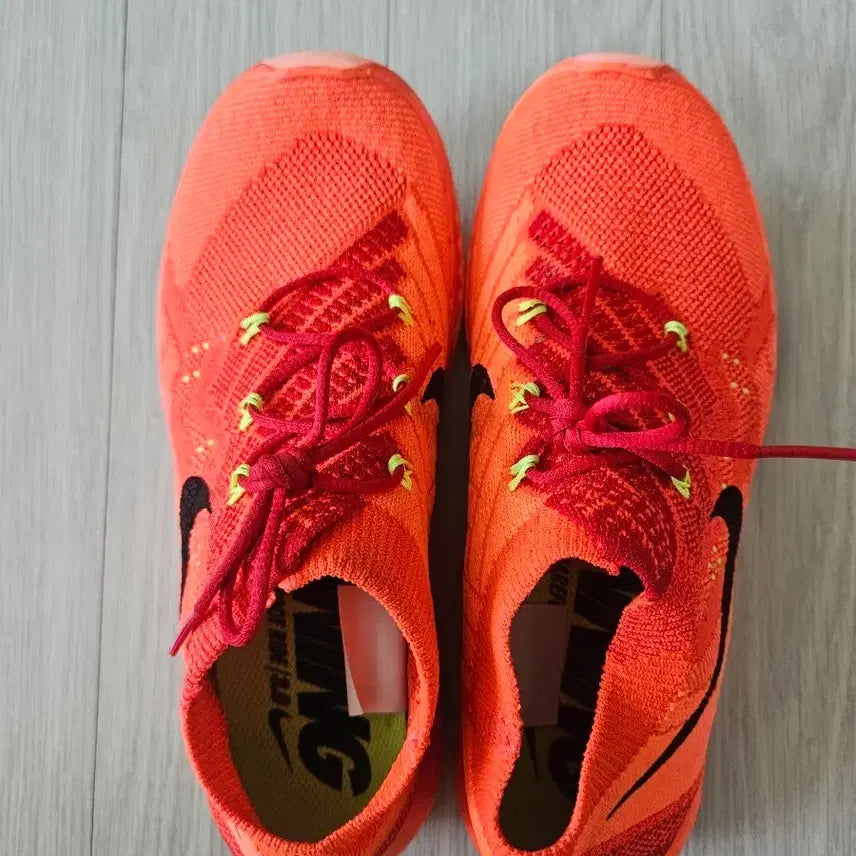 [BUNJANG] Nike Flyknit Orange Sneakers / 나이키 플라이니트 오렌지 운동화