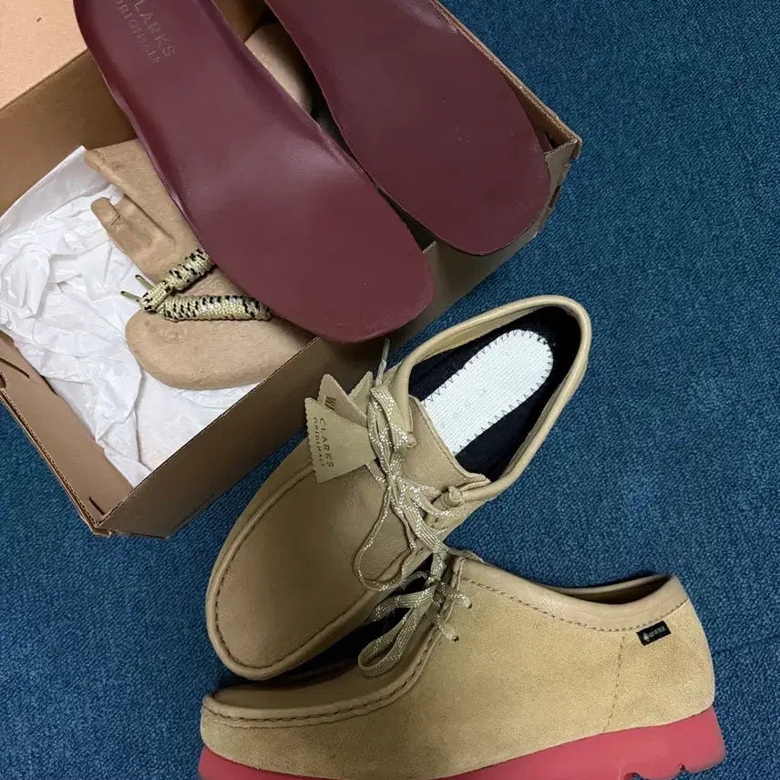 [BUNJANG] Clarks Wallabee GTX Boots / 클락스 왈라비 GTX 270