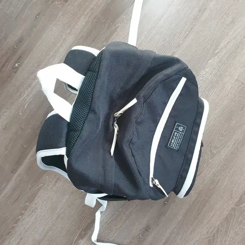 [BUNJANG] La Belle Vie Backpack / la belle vie 백팩가방