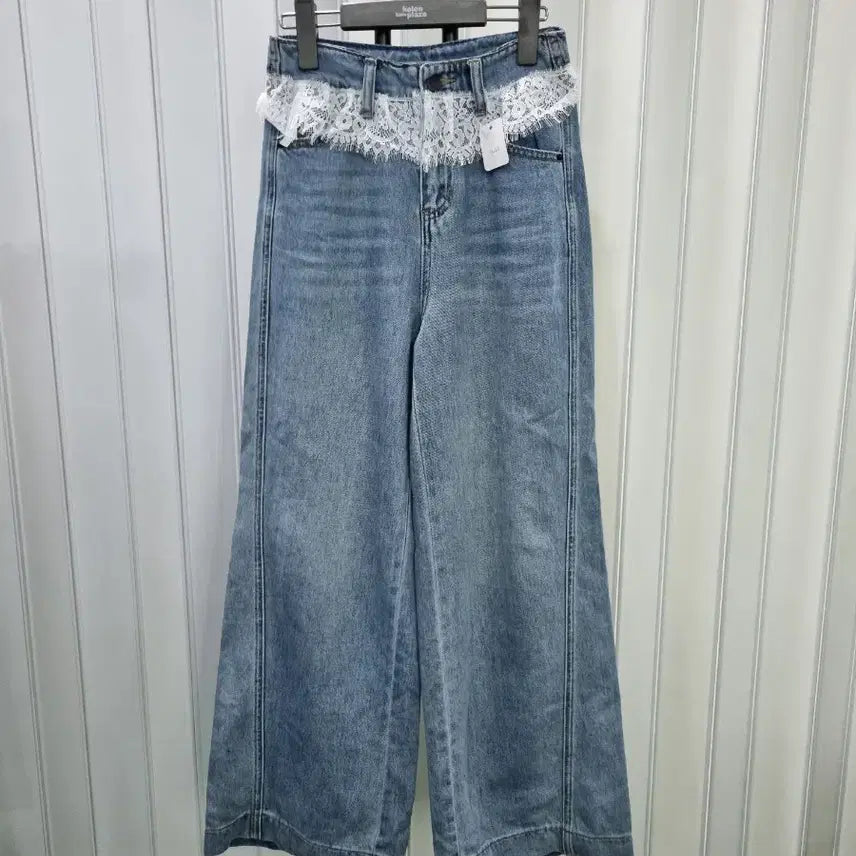 [BUNJANG] Lace Trim Wide Denim Pants / 레이스 장식 와이드 데님 팬츠