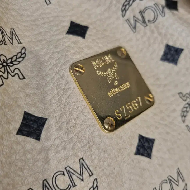[BUNJANG] MCM Leather Shoulder Bag / 엠씨엠