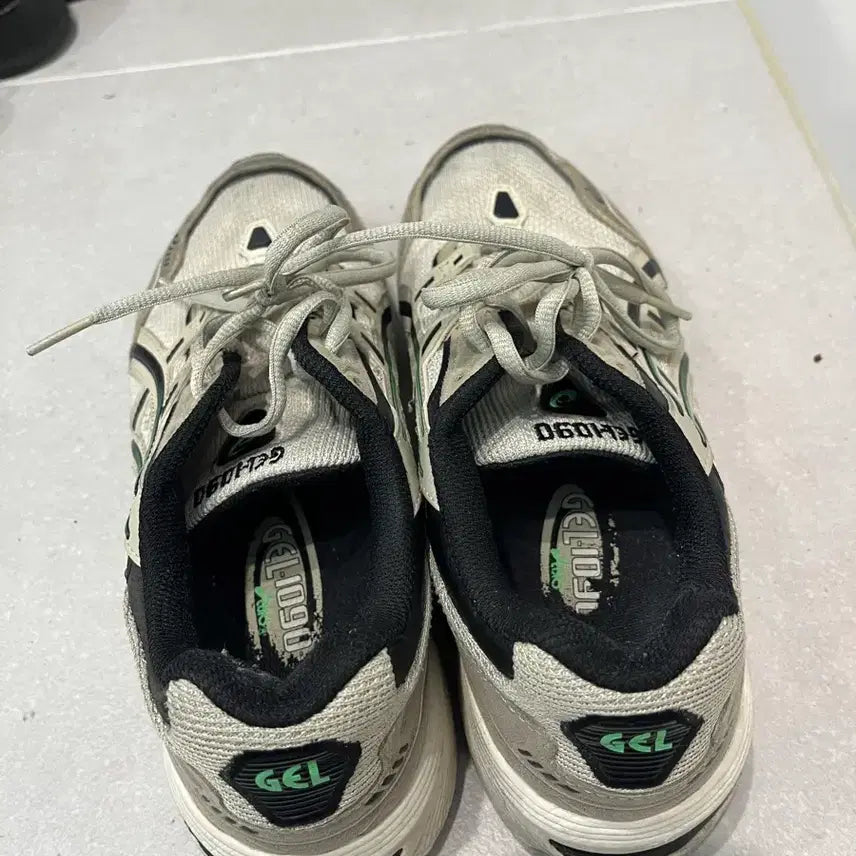 [BUNJANG] Asics Gel-1090 Silver/Gray Sneakers / 아식스 젤1090