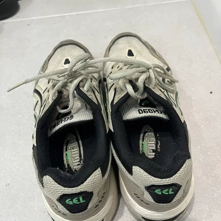 [BUNJANG] Asics Gel-1090 Silver/Gray Sneakers / 아식스 젤1090