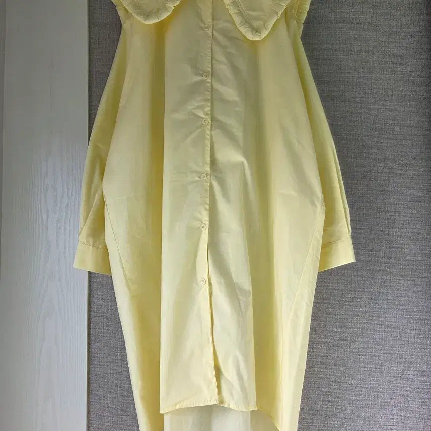 [BUNJANG] Yellow Oversized Big Collar Midi Dress / 노랑 빅카라 박시언발롱원피스
