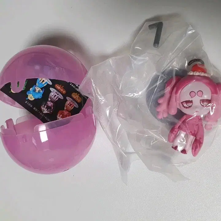 [BUNJANG] Virus Wits Series 1 Gacha Pink Random Capsule Toy / 바이러스위츠 1탄 가챠  핑크색 랜덤 캡슐토이