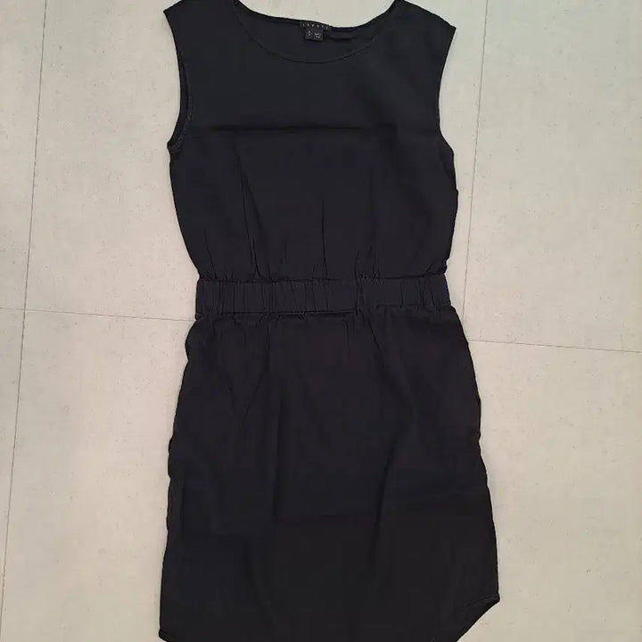 [BUNJANG] Theory Black Sleeveless Dress / theory 띠어리 블랙 민소매 원피스