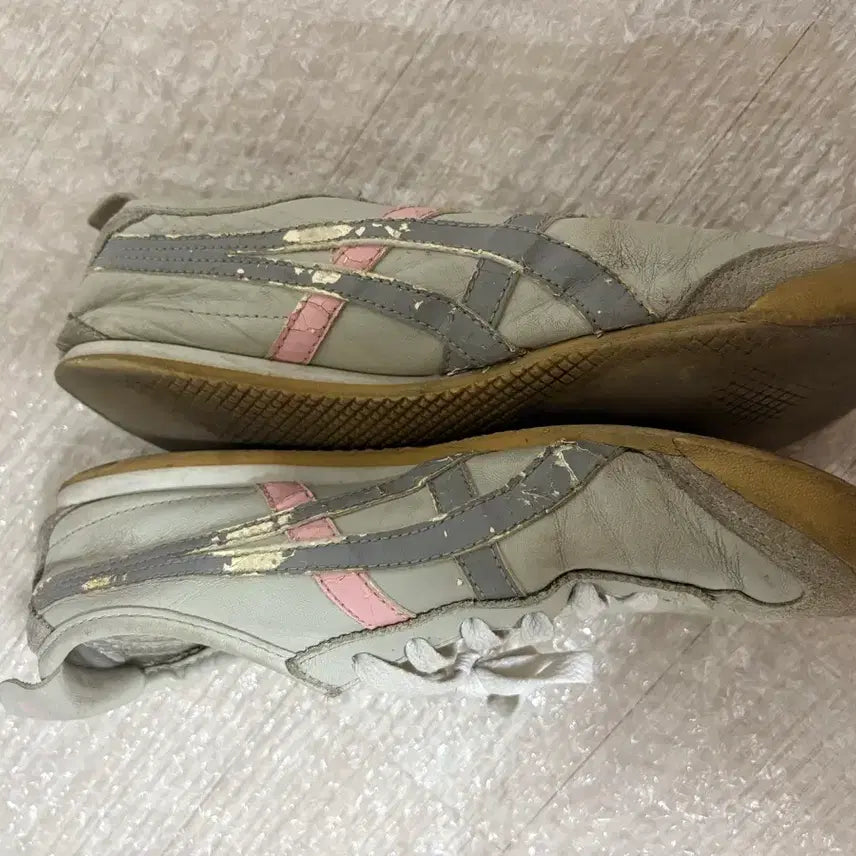 [SOLD OUT] 오니츠카 타이거 멕시코66 (235)